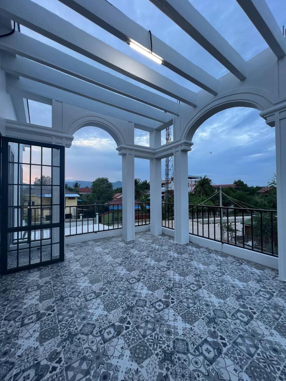 Hang Meas Boutique Hotel Kampot Exterior photo