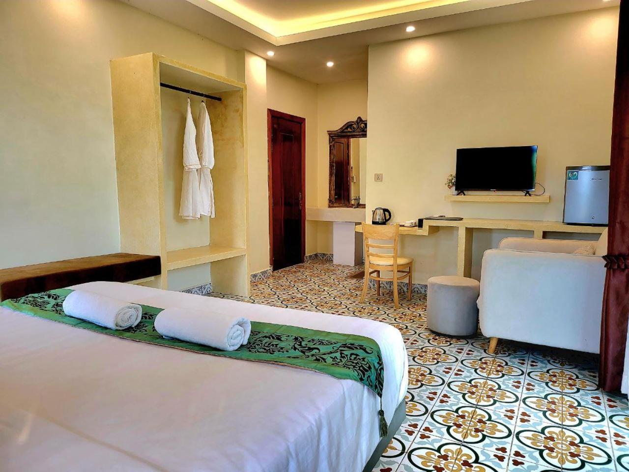 Hang Meas Boutique Hotel Kampot Exterior photo