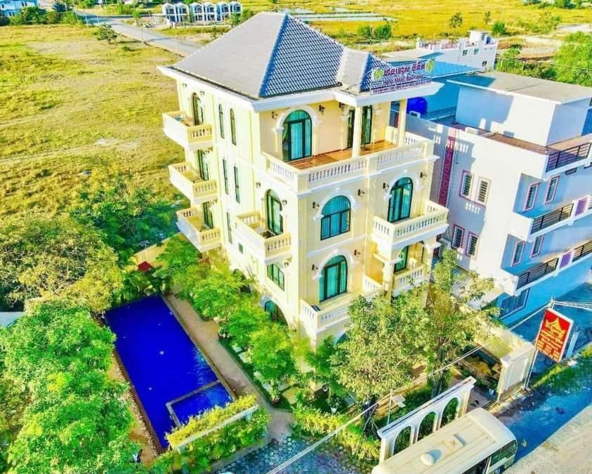 Hang Meas Boutique Hotel Kampot Exterior photo